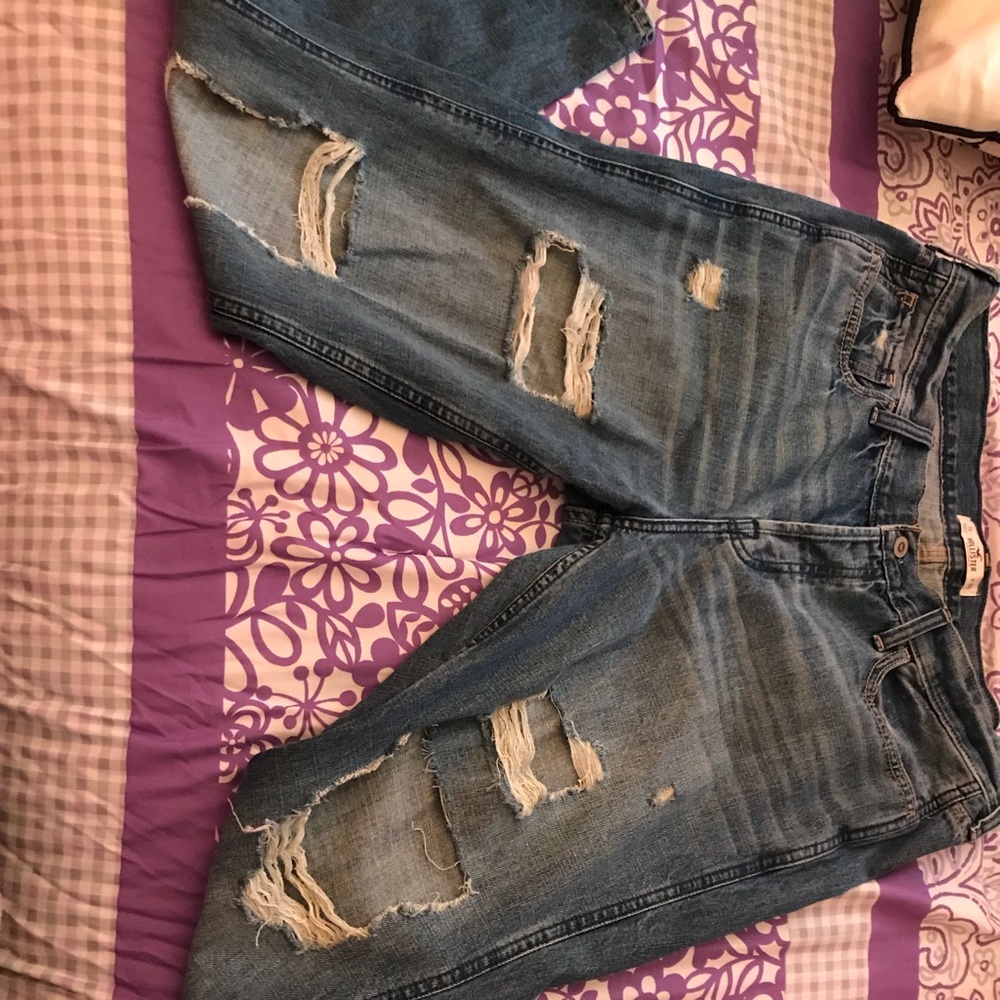 Hollister low rise boyfriend jeans